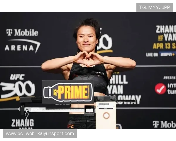 UFC拳手被KO后仍微笑离场：坚持与坚韧的最佳诠释